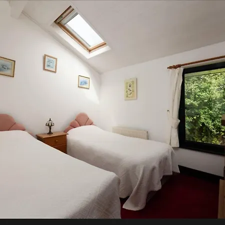 Remarkable Remote 3-Bed Cottage In Ahakista Durrus